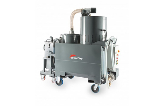 Oil and Chip Industrial Vacuum Cleaner